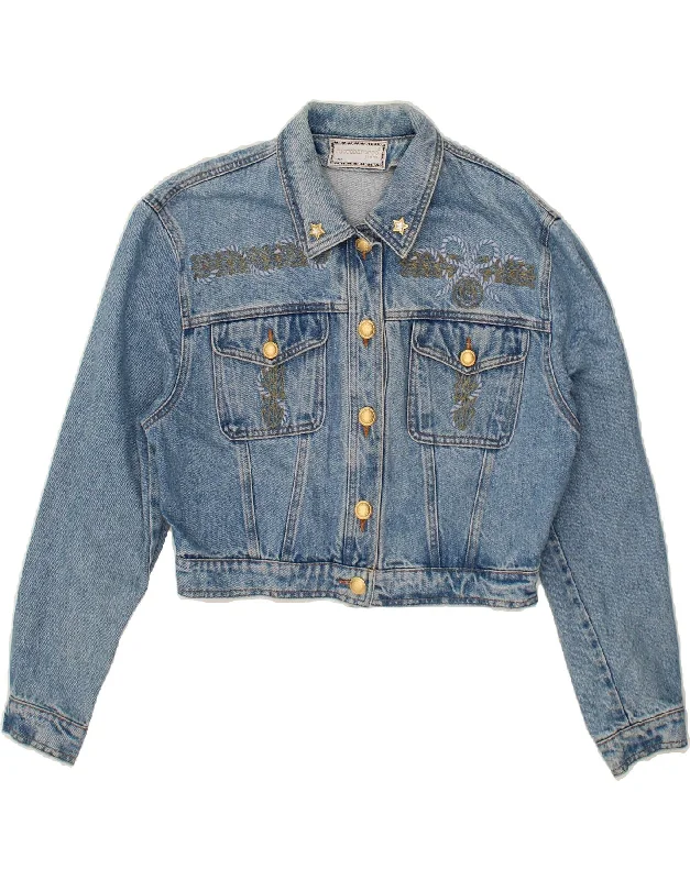 ROCCOBAROCCO Womens Graphic Crop Denim Jacket IT 46 Large Blue Cotton Fitted Jacket Loose Jacket Oversized Jacket ROCCOBAROCCO Womens Graphic Crop Denim Jacket IT 46 Large Blue Cotton Fitted Jacket Loose Jacket Oversized Jacket