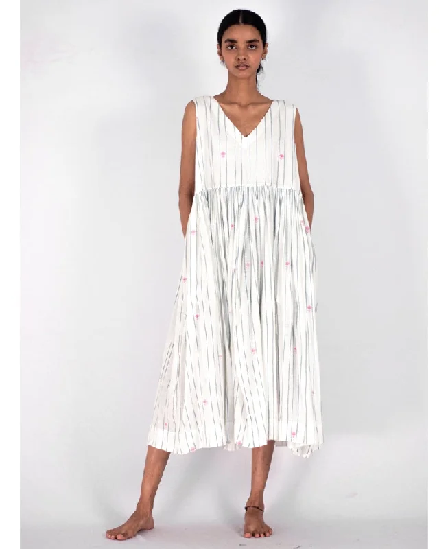 Retusus Dress