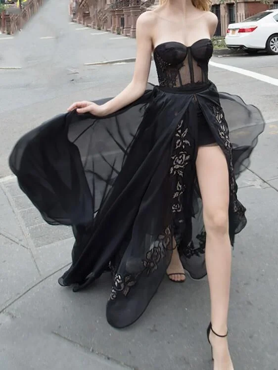 Black A line Backless Long Formal Dresses,Charming Strapless Lace Appliques Evening Gowns,Prom Dresses cg10684 Black A line Backless Long Formal Dresses,Charming Strapless Lace Appliques Evening Gowns,Prom Dresses cg10684