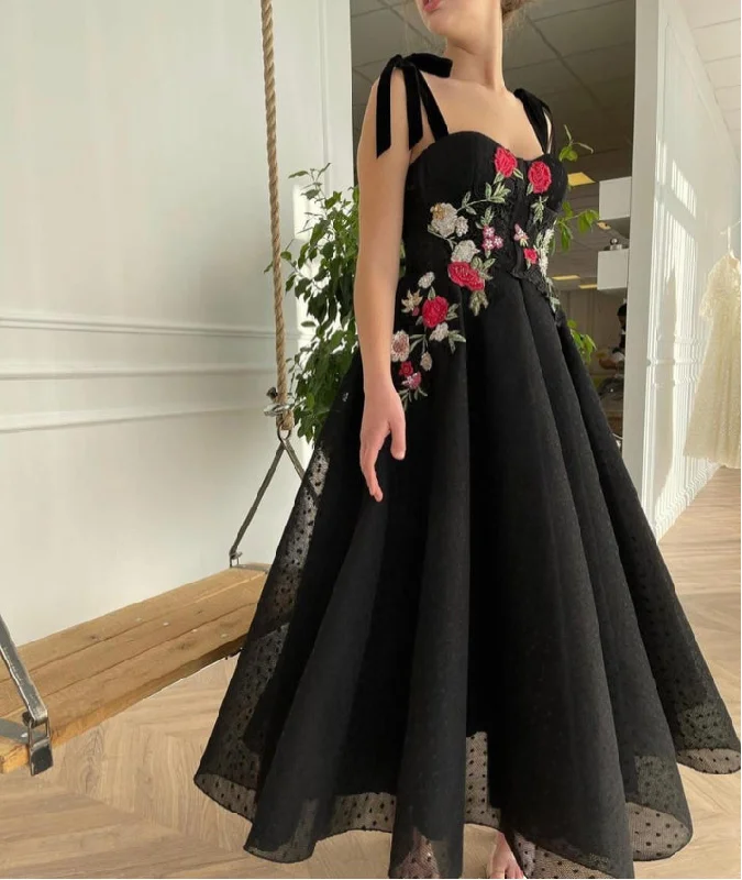Black Polka Dot Tulle A Collection Evening Gown Colorful Floral Lace Velvet Spaghetti Straps Strap Pockets Ankle Length Dress cc234 Black Polka Dot Tulle A Collection Evening Gown Colorful Floral Lace Velvet Spaghetti Straps Strap Pockets Ankle Length Dress cc234