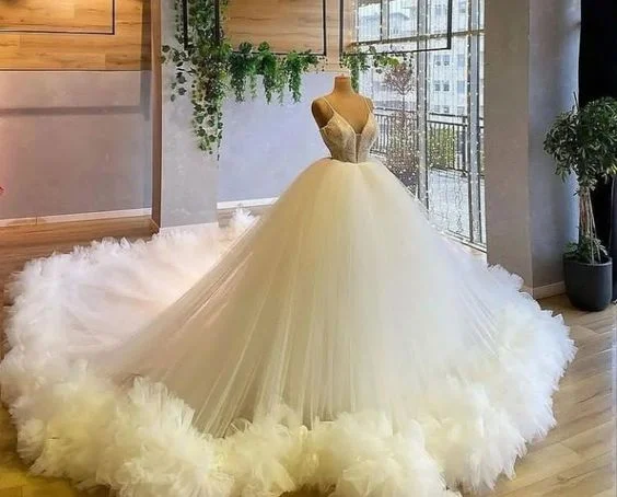 Ivory Prom Dress Spaghetti Strap Long Prom Dress Saudi Arabia Wedding Evening Dress c3433 Ivory Prom Dress Spaghetti Strap Long Prom Dress Saudi Arabia Wedding Evening Dress c3433