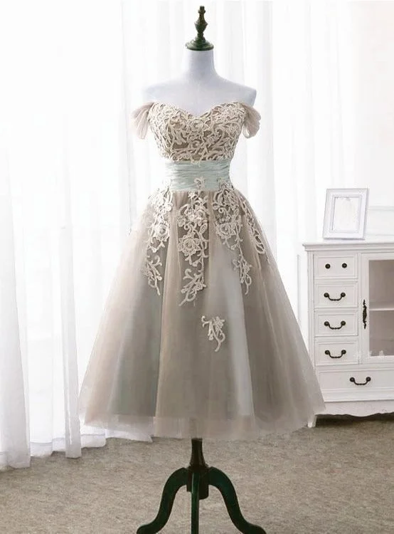 Light Champagne Vintage Style Tea Length Off Shoulder Party Dress, Bridesmaid Dress sweetheart Neckline Romantic Light Champagne Vintage Style Tea Length Off Shoulder Party Dress, Bridesmaid Dress sweetheart Neckline Romantic