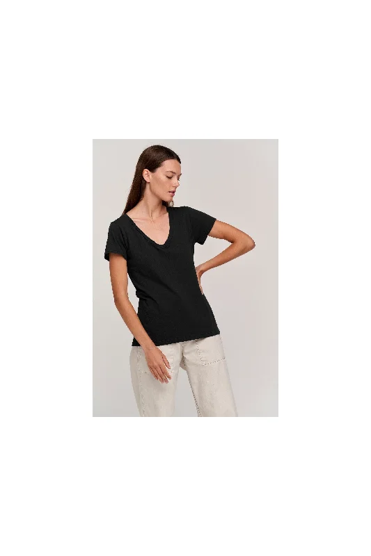 Velvet by Graham & Spencer Lilith Cotton Slub V-Neck Tee | Black Zippered Buttoned Snapped Velvet by Graham & Spencer Lilith Cotton Slub V-Neck Tee | Black Zippered Buttoned Snapped
