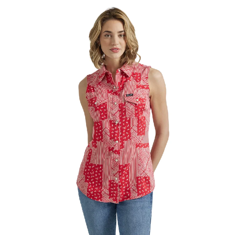 Wrangler Retro® Red Bandana Americana Shirt 112347143 Graphic T-Shirt Round Neck Polyester Wrangler Retro® Red Bandana Americana Shirt 112347143 Graphic T-Shirt Round Neck Polyester