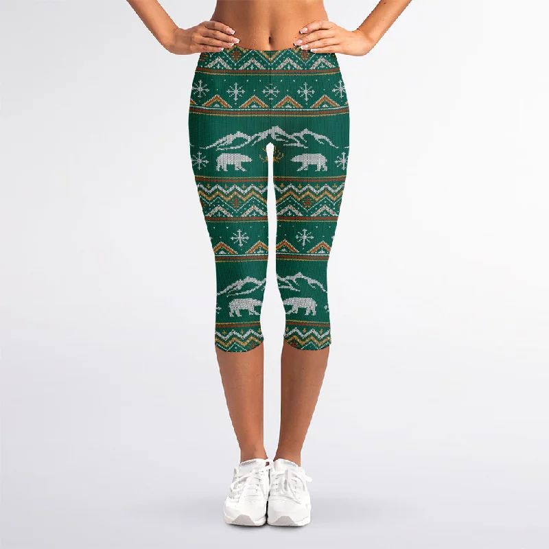 Polar Bear Knitted Pattern Print Women's Capri Leggings Fashionable Embroidered Detail Leggings Polar Bear Knitted Pattern Print Women's Capri Leggings Fashionable Embroidered Detail Leggings